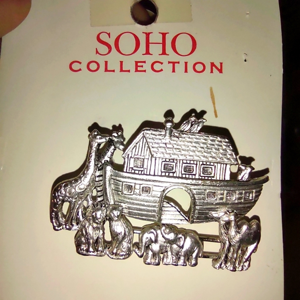 Noah’s Ark Lapel Pin Pinback
